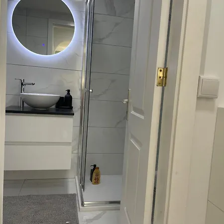 Apartmán Sunny Modern - Sea View And Access